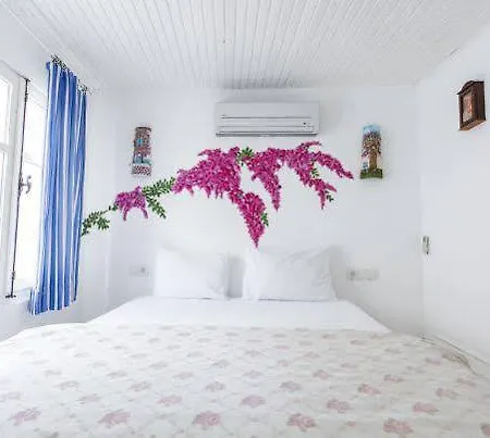 Atli Hotel